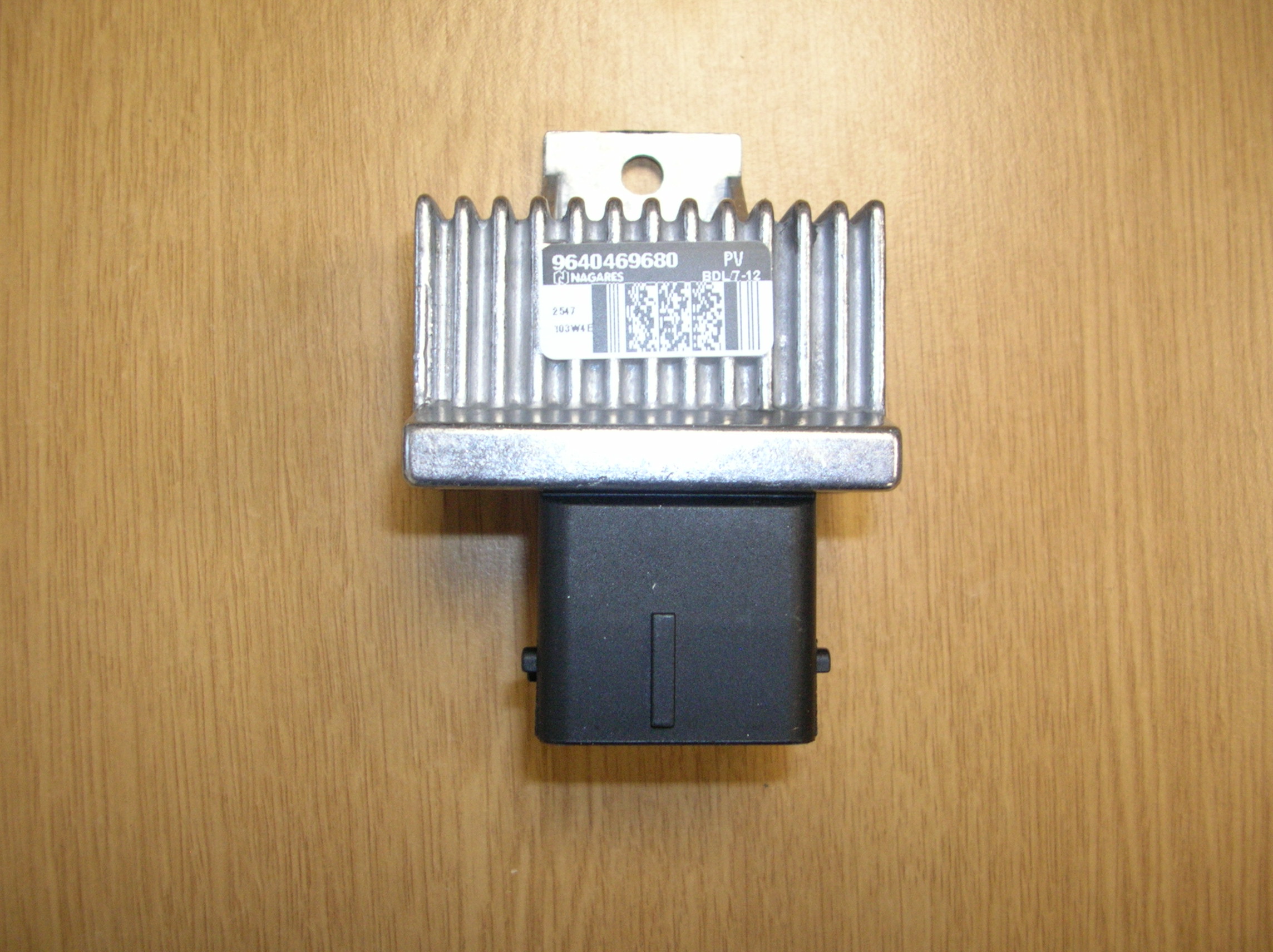 Nissan Navara D40 Euro 5 Glow Plug/Heater plug Relay ... Nissan Navara D40 Euro 5 Glow Plug/Heater plug Relay ...